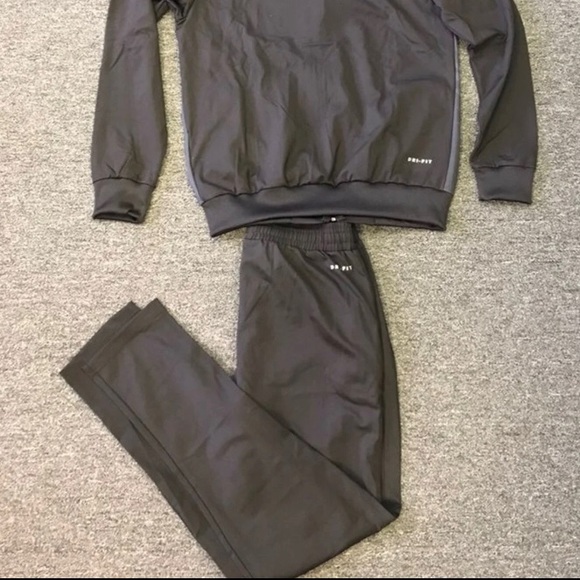 ❌SOLD❌HP Nike DRI-FIT Men’s tracksuit set - Picture 8 of 8